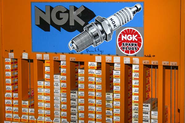 ngk_plugs